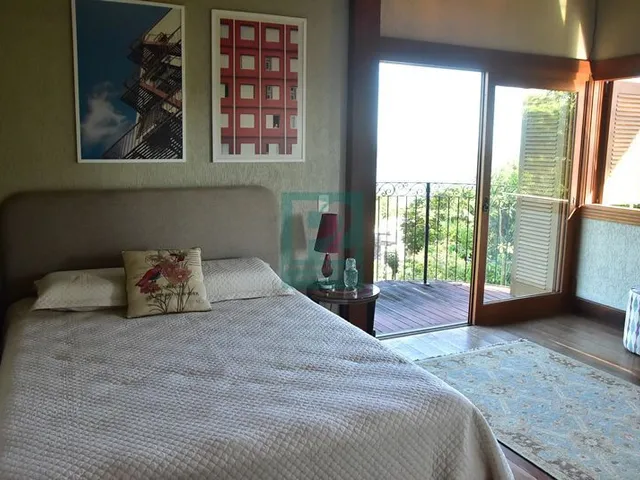 Imagem 13: Casa Exclusiva Com Piscina e Vista Panorâmica Para o Mar Em Bombinhas/SC