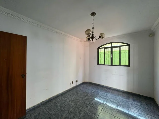 Imagem 9: Espetacular Sobrado à Venda em Goiânia-GO, no Jardim América - 5 Quartos, 2 Suítes, 4