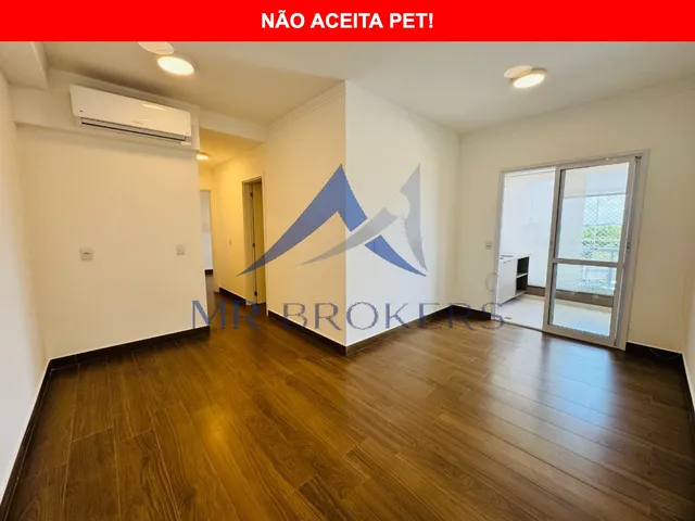 Imagem: O apartamento possui 2 Dormitórios, 1 Suíte, 2 Banheiros,