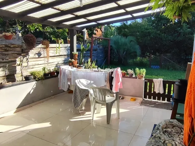 Imagem 16: Linda Casa à Venda em Imbituba-SC, Bairro Ribanceira: 3 quartos, 2 salas, 1 banheiro, 3