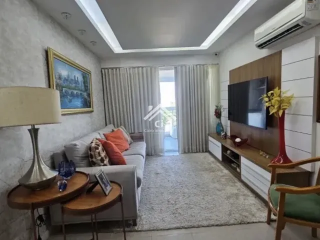 Imagem: O apartamento possui 4 Dormitórios, 1 Suíte, 3 Banheiros