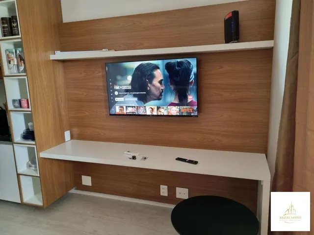 Imagem: O studio possui 1 Dormitório, 1 Suíte, 1 Banheiro, 1 Vaga