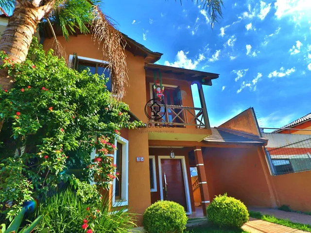 Imagem 9: Encontre Seu Refúgio em Porto Alegre: Linda Casa à Venda!