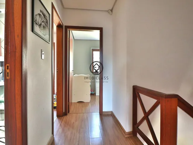 Imagem 13: Encontre Seu Refúgio em Porto Alegre: Linda Casa à Venda!
