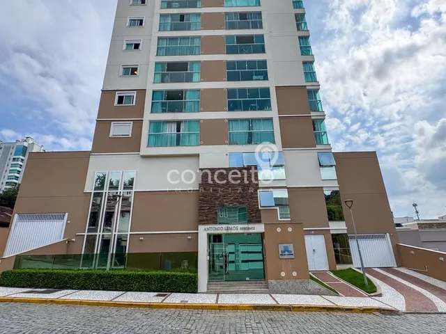 Imagem: Apartamento Semimobiliado com 2 Suítes