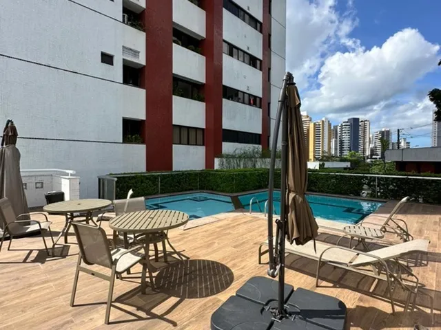 Imagem 4: A 5ª Avenida Imóveis apresenta este apartamento espaçoso no Edifício Horto Burle Marx