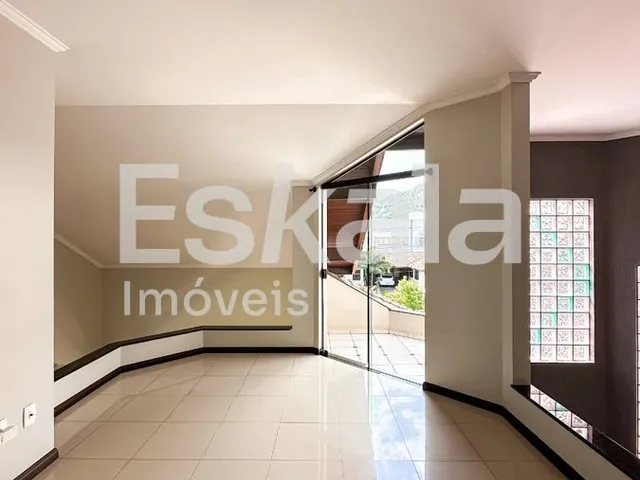 Imagem 13: Casa Alto Padrão Semi-Mobiliada e com Piscina