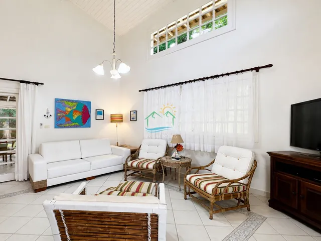 Imagem: Casa Residencial em São Sebastião - Sp