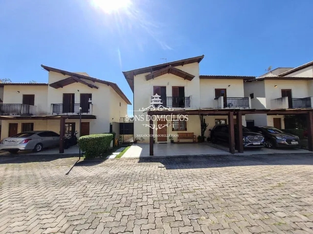 Imagem: A casa em condomínio possui 4 Dormitórios, 2 Suítes, 2