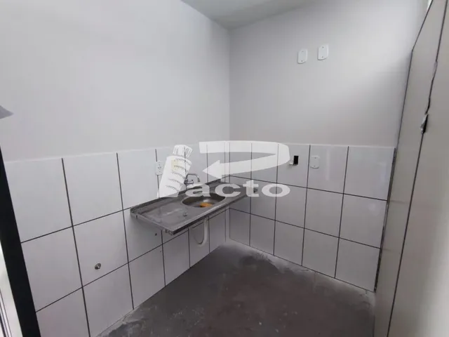 Imagem 11: SALA COMERCIAL COM AREA DE 200M²