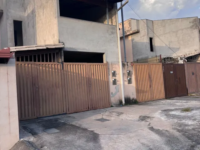 Imagem 10: CASA RESIDENCIAL em BETIM - MG, BANDEIRINHAS