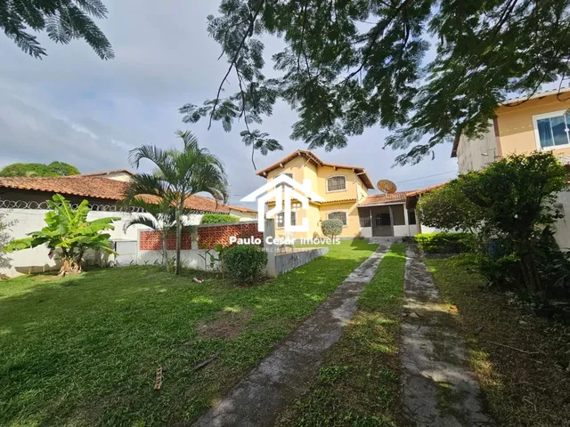 Imagem 10: Ótima casa mobiliada composta por: parte inferior: 03 quartos, sendo 02 suítes, 02
