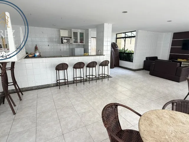 Imagem 12: COBERTURA TRIPLEX PARA LOCAÇÃO NA PITUBA COM 4/4 SENDO 3 SUÍTES, PISCINA PRIVATIVA E