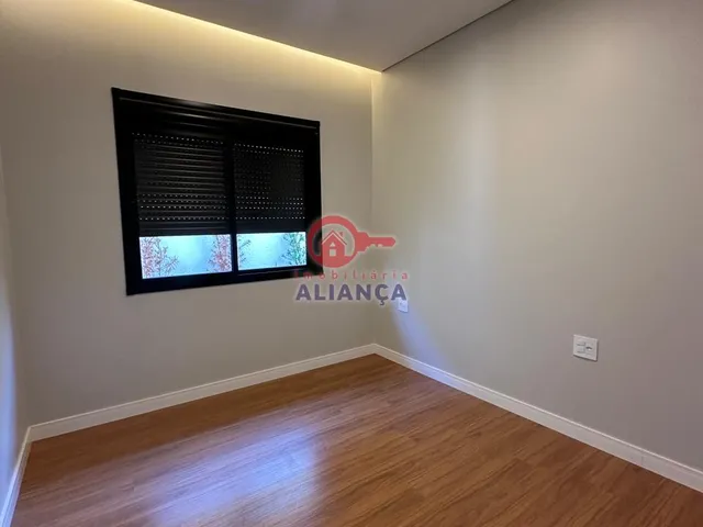 Imagem 16: Vende-Se Casa de Alto Padrão Eno Jardim Tocantins em Toledo Pr o Imóvel Conta Com: - 01 Suíte - 02 D