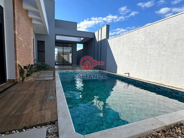 Imagem 9: Vende-Se Casa de Alto Padrão Eno Jardim Tocantins em Toledo Pr o Imóvel Conta Com: - 01 Suíte - 02 D