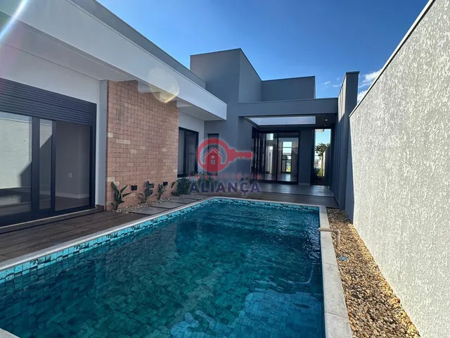 Imagem 8: Vende-Se Casa de Alto Padrão Eno Jardim Tocantins em Toledo Pr o Imóvel Conta Com: - 01 Suíte - 02 D