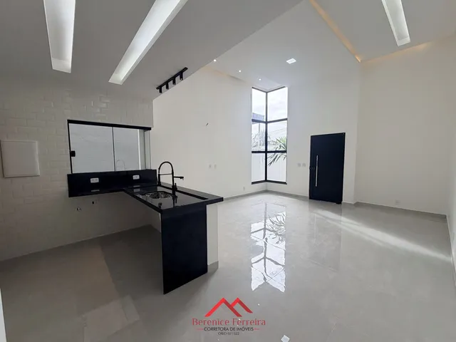 Imagem 2: Maravilhosa casa Alto Padrão com Piscina
