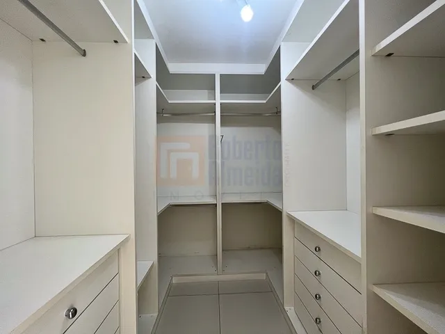 Imagem 4: Alugo Excelente Apartamento Condomínio Santa Mônica Jardins Club Barra da Tijuca de