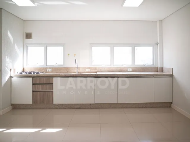 Imagem 2: Apartamento com 4 dormitórios