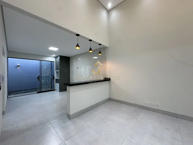 Imagem 2: Casa à venda no bairro Parque das Laranjeiras - Maringá/PR