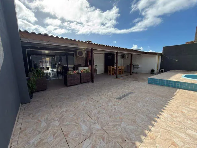 Imagem 13: Casa com Piscina e 3 Quartos à Venda no Balneário Coroados – Guaratuba/PR