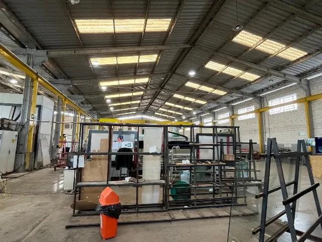 Imagem 6: Galpão industrial para locar em Alvorada, RS, junto a RS118, 2.700m2 de pavilhões em