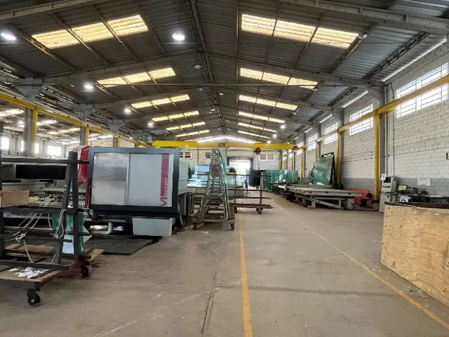 Imagem 7: Galpão industrial para locar em Alvorada, RS, junto a RS118, 2.700m2 de pavilhões em