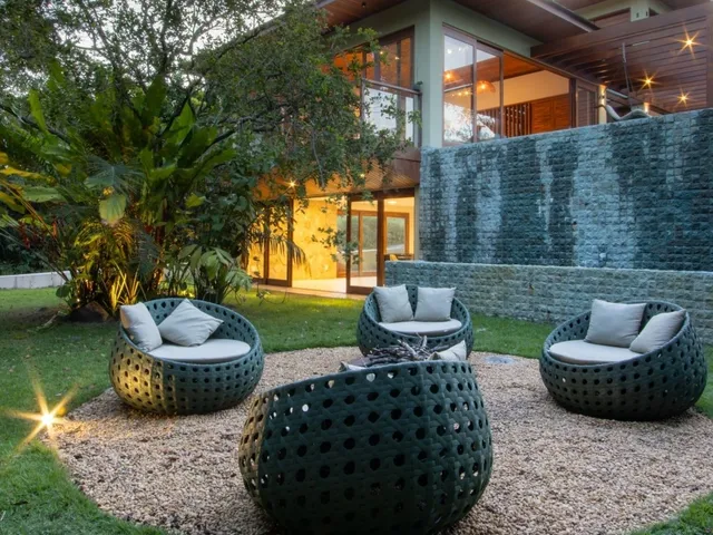 Imagem 5: Praia Bella - Casa 6 Suítes - Perto da Praia - Excelente Localização