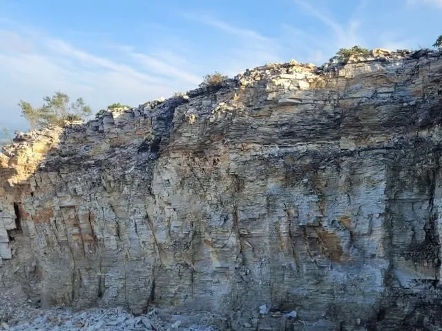 Imagem 10: Oportunidade Mineral: Área de Quartzo com Grande Volume de Reserva Estimada em MG