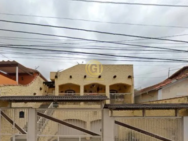 Imagem: Imperdível casa à venda no Centro de Jacareí-SP!