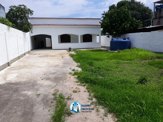 Imagem: Casa ao lado DPO / Shopping Outlet Premium