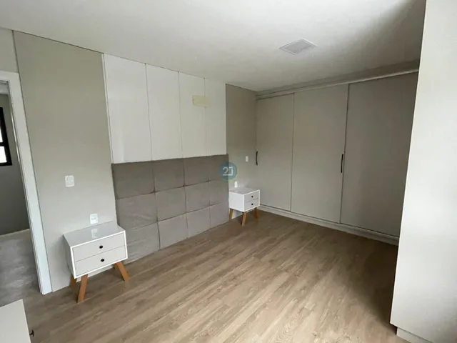 Imagem 8: Vendo casa na Cachoeira do Bom Jesus, com 03 quartos, sendo todos suites, 04 banheiros