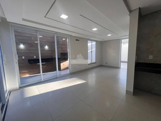 Imagem 10: Sobrado - 3 Suítes com Closet - 303 Sul