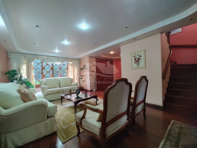 Imagem 7: Imperdível Sobrado com 5 Quartos e 4 Suítes em Ipanema, Porto Alegre-Rs - 247M² 3 Vagas