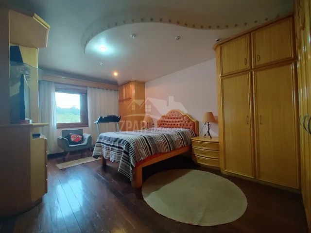 Imagem 14: Imperdível Sobrado com 5 Quartos e 4 Suítes em Ipanema, Porto Alegre-Rs - 247M² 3 Vagas