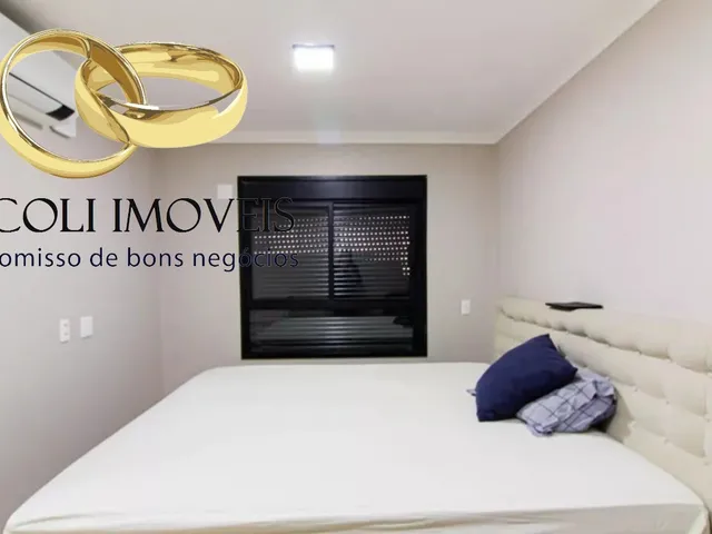 Imagem: O apartamento possui 2 Dormitórios, 1 Suíte, 2 Banheiros