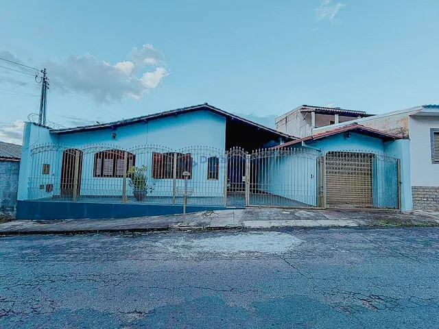 Imagem: CASA RESIDENCIAL em ALFENAS - MG, CENTRO