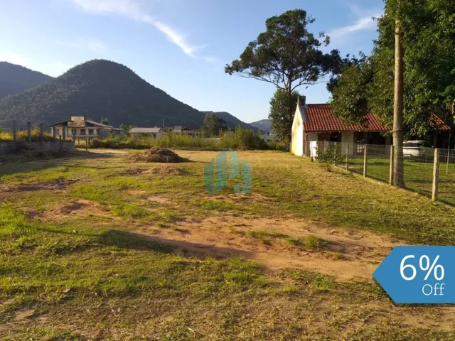 Imagem: Ótimo Terreno de Esquina, Próximo Às
