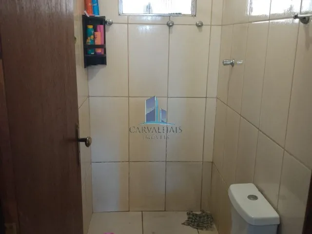 Imagem 4: Imóvel à venda em Esmeraldas-MG: Casa com 2 quartos, 1 sala, 1 banheiro e 1 vaga na