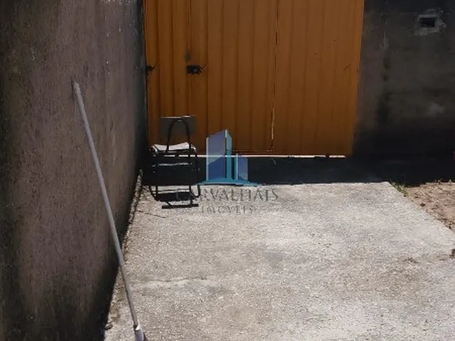 Imagem 14: Imóvel à venda em Esmeraldas-MG: Casa com 2 quartos, 1 sala, 1 banheiro e 1 vaga na