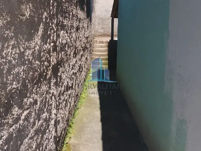 Imagem 3: Imóvel à venda em Esmeraldas-MG: Casa com 2 quartos, 1 sala, 1 banheiro e 1 vaga na