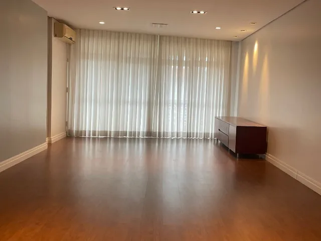 Imagem 7: Locação no América, apto amplo com mais de 187,50m2, todo reformado, em frente ao