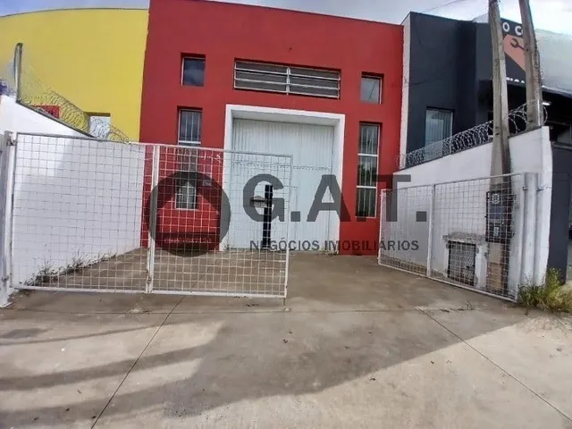 Imagem: Galpão Comercial de 240m² à Venda em