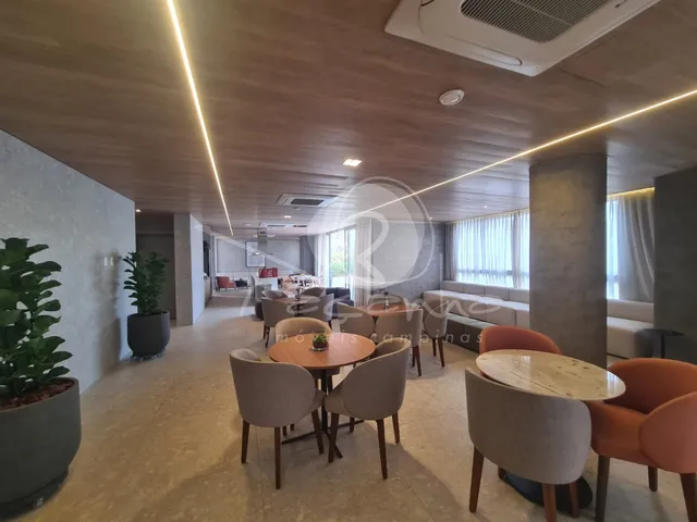 Imagem 15: Apartamento Decorado novo com 3 suítes para Venda no Cambuí - Façanha Imóveis Campinas