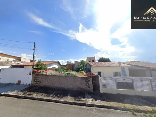 Imagem: O terreno possui 250m² de Área e está localizado em