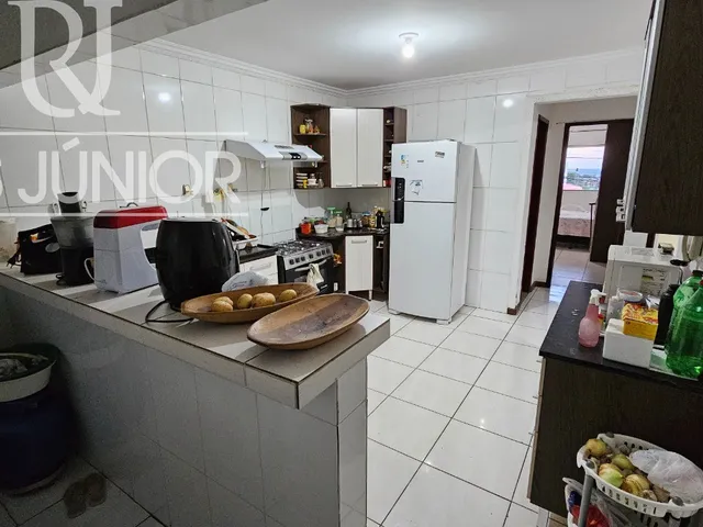 Imagem 9: O SEU AMPLO APARTAMENTO COM SUÍTE E GARAGEM PRIVATIVA E COBERTA EM PRAIA DE IPITANGA!