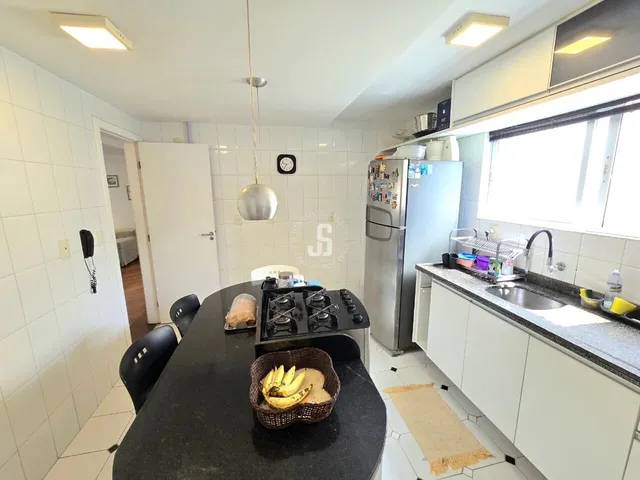 Imagem 10: Casa em condomínio com 4 dormitórios