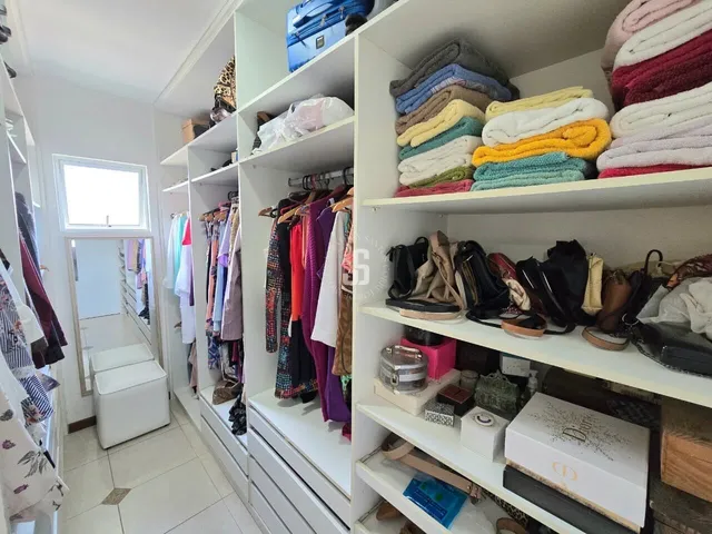 Imagem 15: Casa em condomínio com 4 dormitórios