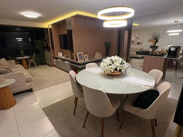 Imagem: O apartamento possui 3 Dormitórios, 1 Suíte, 2 Banheiros,