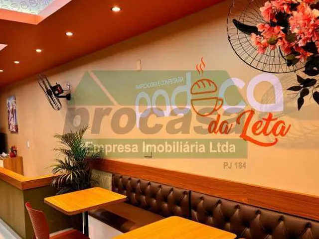 Imagem 6: Casa de rua : / Residencial / Praça 14 de Janeiro